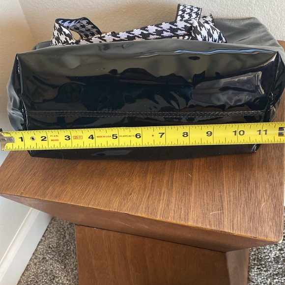 Nordstrom Black Shiny Plastic Tote Bag w/ Houndstooth Handles, 10-14”x5”x10” - Picture 4 of 13